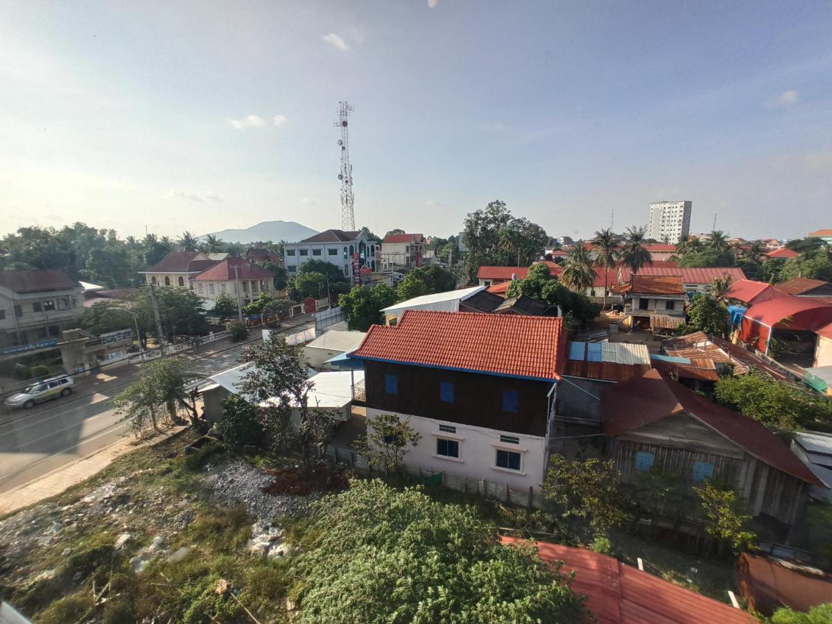 Pama Hotel Kampong Chhnang Екстер'єр фото
