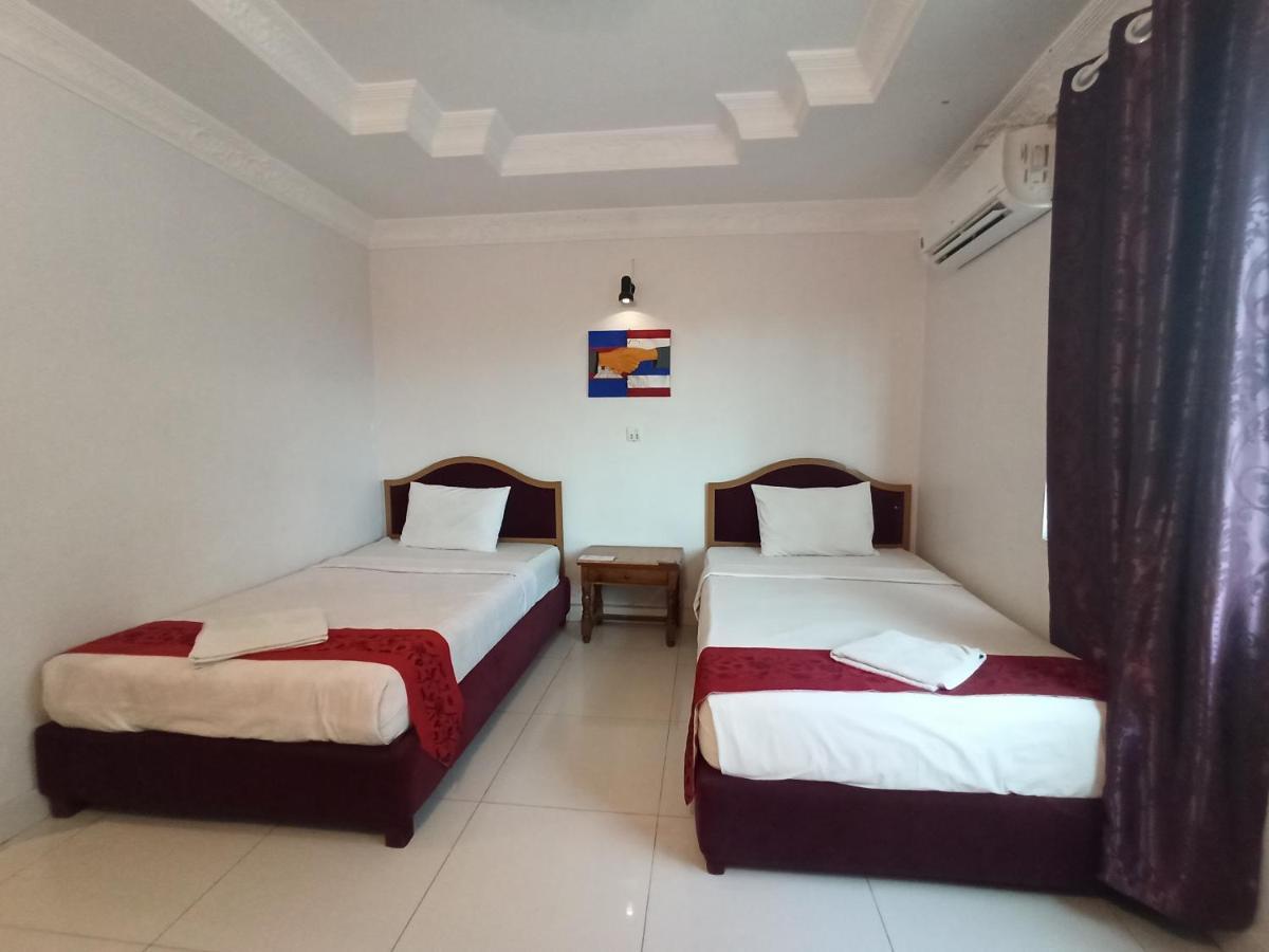 Pama Hotel Kampong Chhnang Екстер'єр фото