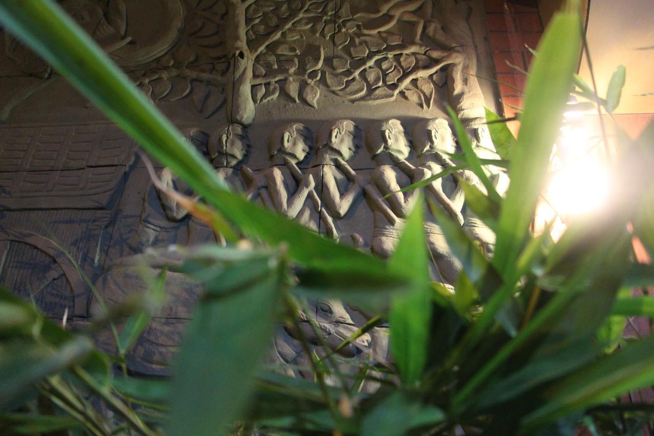 Pama Hotel Kampong Chhnang Екстер'єр фото