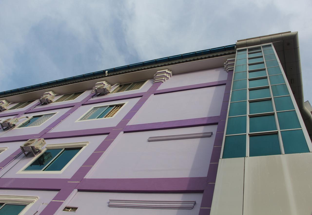 Pama Hotel Kampong Chhnang Екстер'єр фото