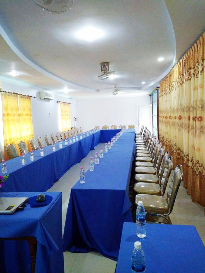 Pama Hotel Kampong Chhnang Екстер'єр фото