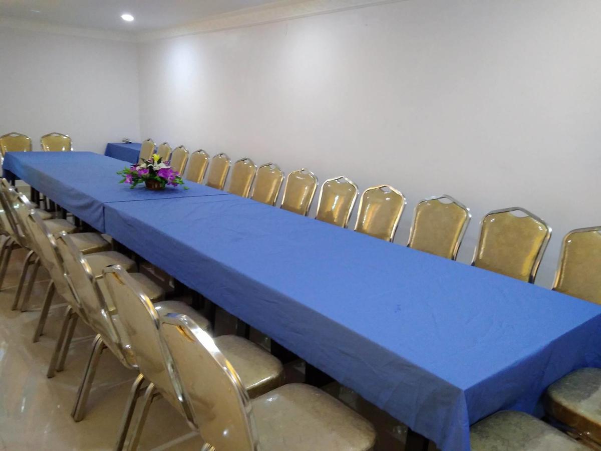Pama Hotel Kampong Chhnang Екстер'єр фото